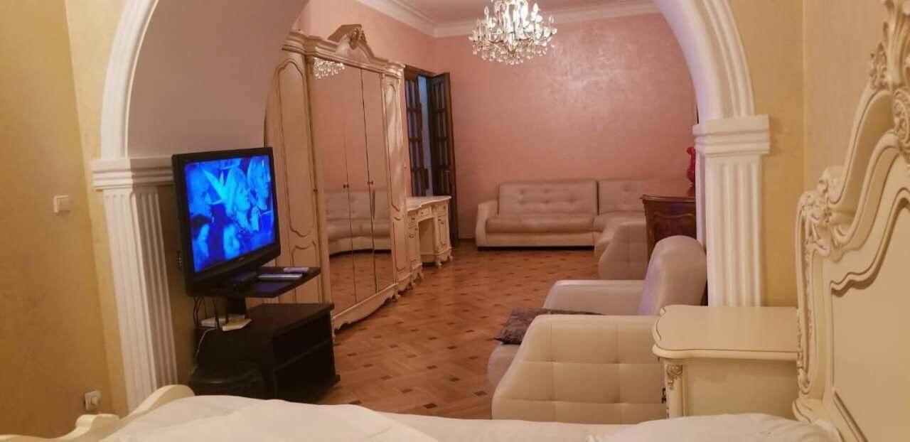 באטומי Apartment Irma Rustaveli 57 מראה חיצוני תמונה